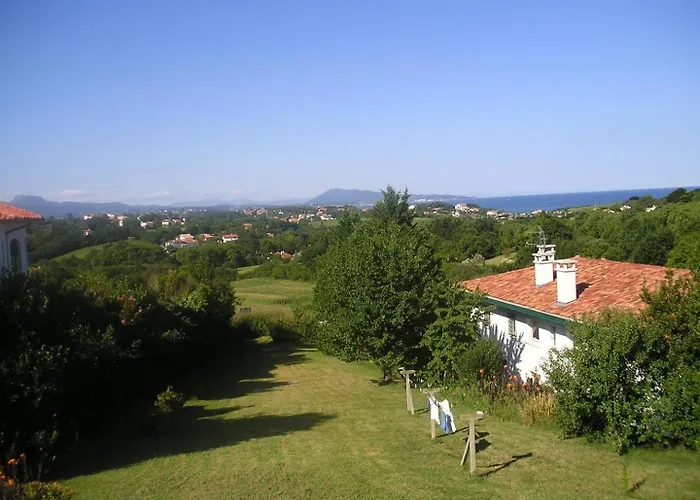 Hébergement de vacances Hiriartia *